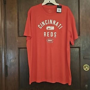 NWT Nike Cincinnati Reds T-Shirt - Mens Size XXL